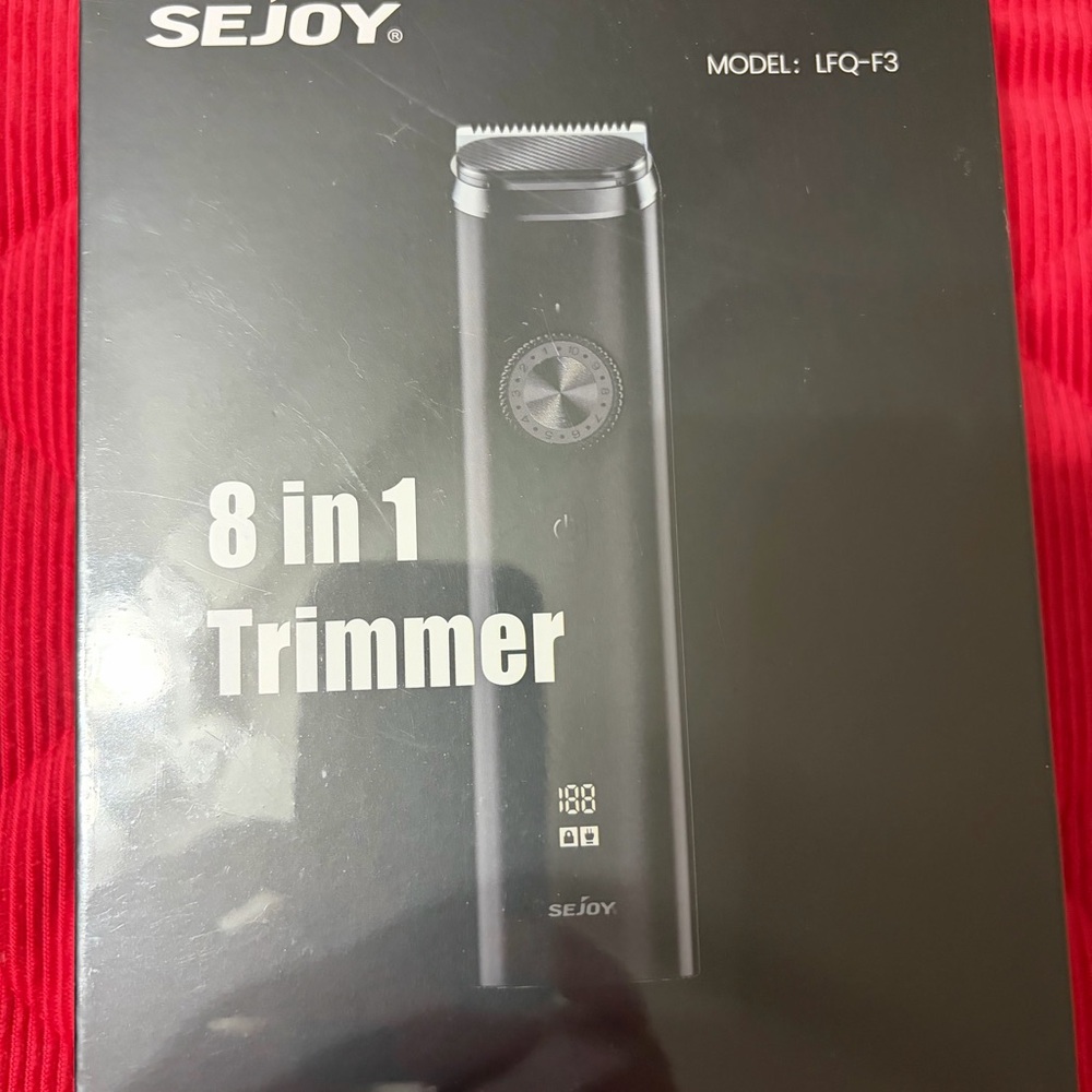 Black 8-in-1 Trimmer